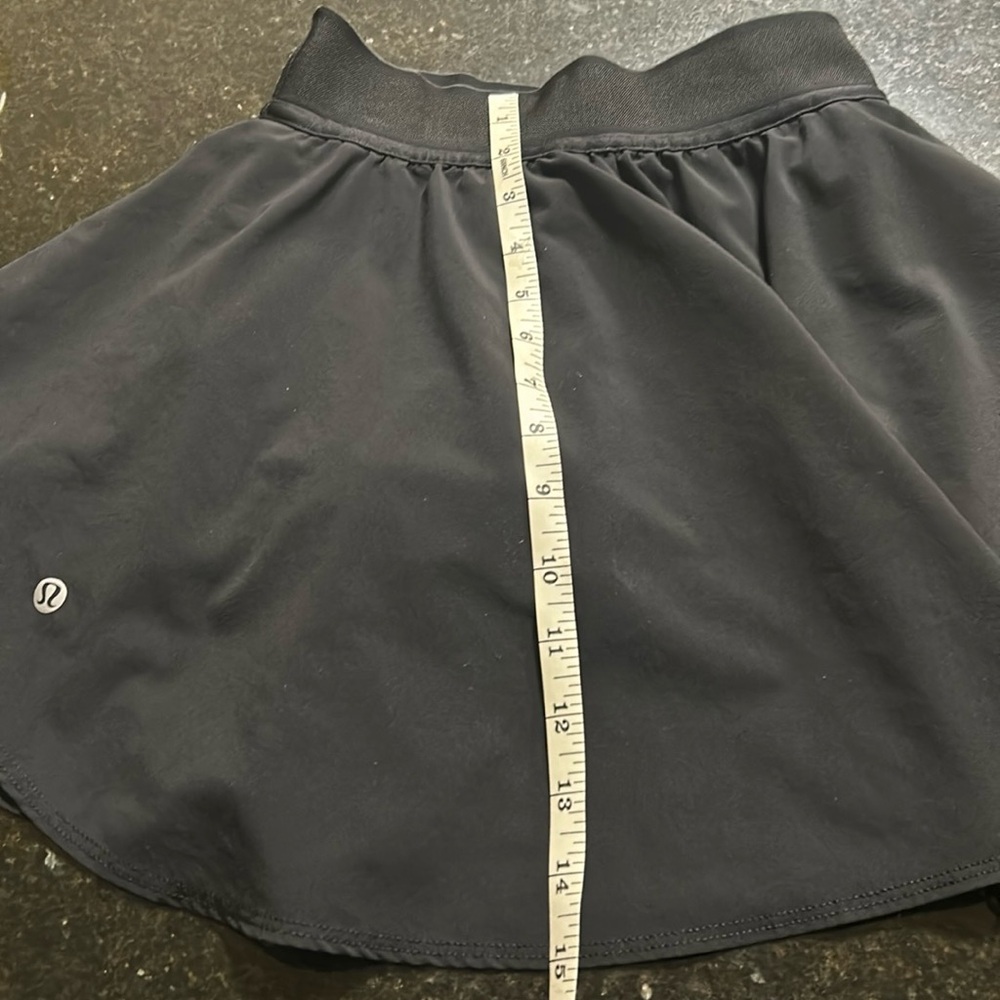 Lululemon black tennis skirt